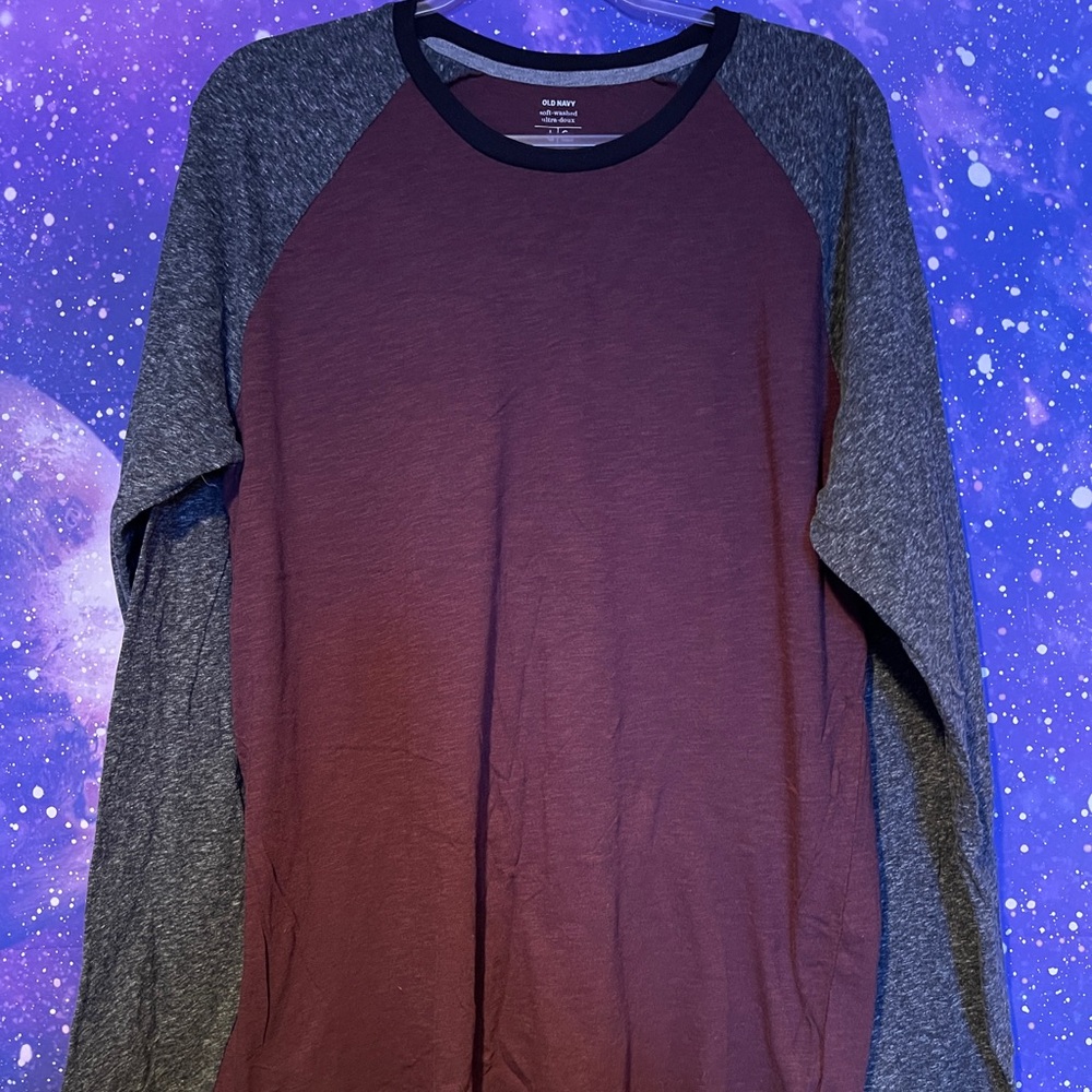 Old Navy Wine Red / Gray Long Sleeve Raglan Tee Men’s Large